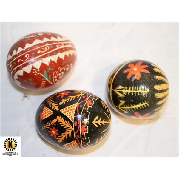 BAG OF 3 HANDPAINTED PSYANKAS