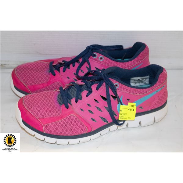 LADIES SIZE 10 US NIKE FITNESS SHOES IN EXCELLENT CONDITION