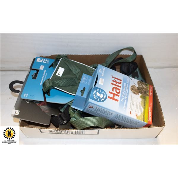 FLAT OF 2 XL HARNESSES + 1 LARGE HARNESS