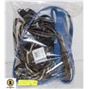 Image 1 : BAG OF 5 LEASHES AND 1 CAR SEAT BUCKLE ATTACHMENT