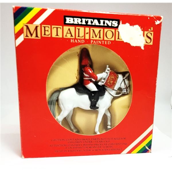 32) VINTAGE BRITISH HAND PAINTED TRUMPETER