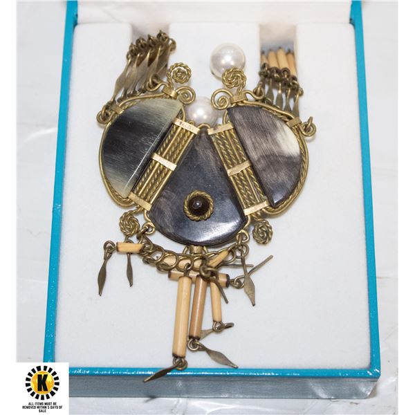 JOIA DE MAJORCA NECKLACE & EARLING