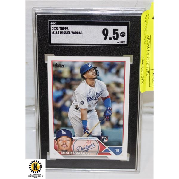MIGUEL VARGAS LA DODGERS ROOKIE CARD