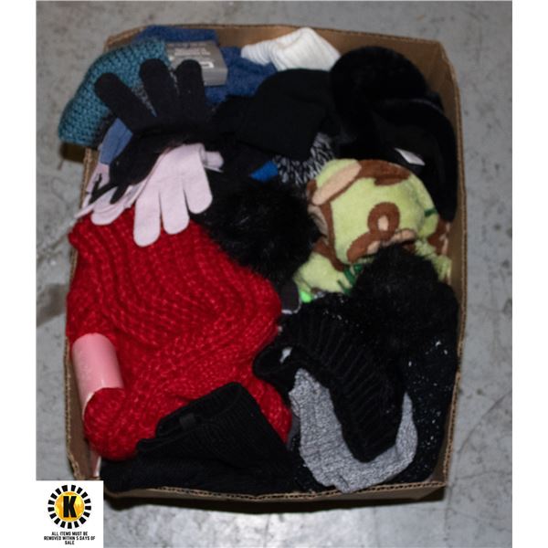 OVER 40 PCS - HATS/MITS/SCARVES