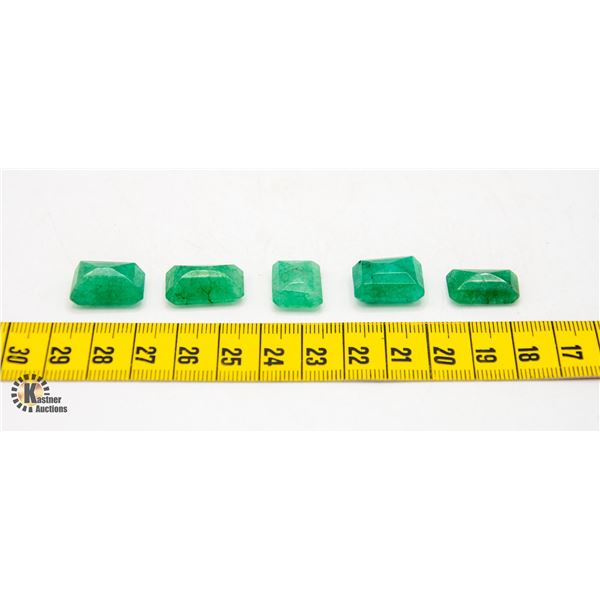 #77-GREEN JADEITE GEMSTONE 69.40 CT