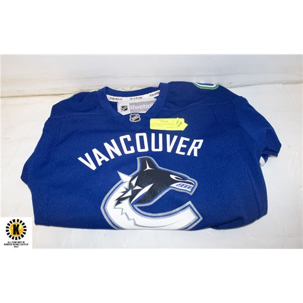 VANCOUVER CANUCKS REEBOK 4-7 JERSEY-ESTATE