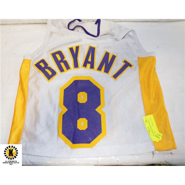 BRYANT LAKERS JERSEY SMALL SIZE-ESTATE