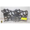 Image 1 : 2 ALUMINUM COW TRIVETS