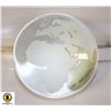 Image 1 : ETCHED GLASS GLOBE