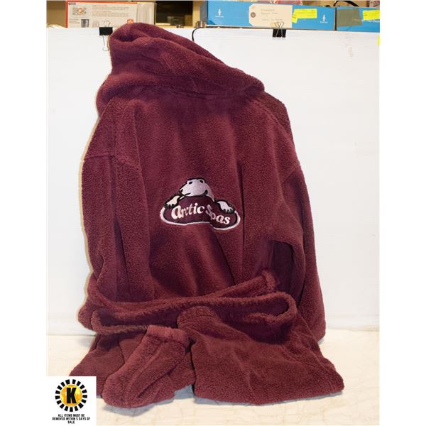 NEW ARCTIC SPAS BRANDED ROBE