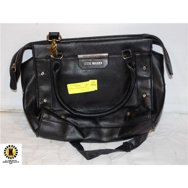 BLACK STEVE MADDEN PURSE