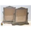 Image 1 : ANTIQUE SWIVEL STAND PICTURE FRAMES LOT OF 2