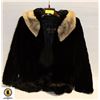 Image 1 : VINTAGE FUR JACKET BY WESTERN FURS WOMENS SIZE XS-
