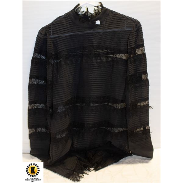 NEW WOMENS MEDIUM FRAME BRAND BLOUSE