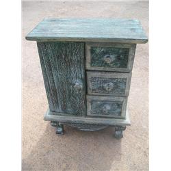 Painted wood small chest