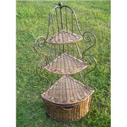 Metal and wicker corner piece