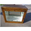 Image 1 : Display cabinet