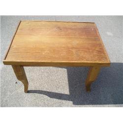 Oal pine foot stool