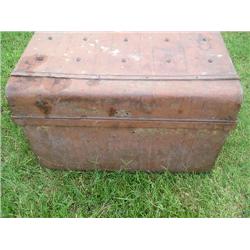 Metal chest