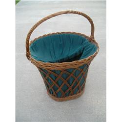 Lined wicker basket
