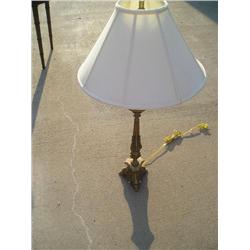 Brass lamp w/shade