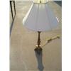 Image 1 : Brass lamp w/shade