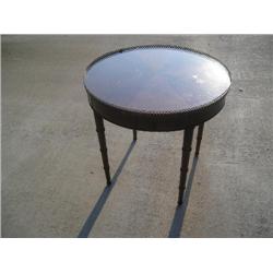 Round end table