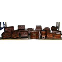 Lot of 16 jewelry boxes (8888)