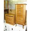 Image 8 : Queen sized bed; bookshelf; 2 jewelry boxes; roll top desk; 4-piece pine bedroom set (42)