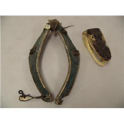 16" Reindeer collar hand painted wood very rare; 8" alligator head (37)
