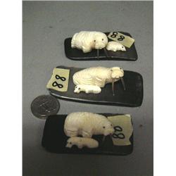 Group of 3 mother and child ivory walruses mounted on baleen by Robert Apatiki, stock #70f (2)