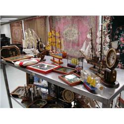 Large collection of ships, decorator items: 3 large sailing vessels; 2 ships in a bottle 2 ship cloc
