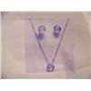 Image 1 : Diamond Earring and Pendant and Chain Set 10 K white gold- diamonds are round brilliant cut approx. 