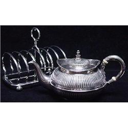 AN ENGLISH SILVER PLATED TOAST RACK
