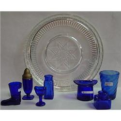 SEVEN ASSORTED SMALL PIECES OF COBALT BLUE GLASSWARES