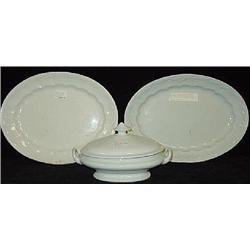 AN OVAL IRONSTONE COVERED VEGETABLE BOWL