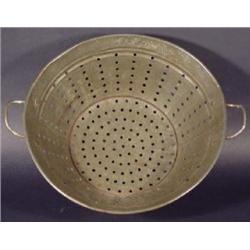 PENNSYLVANIA TIN SMALL COLLANDER