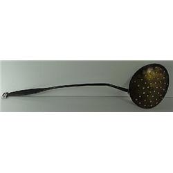 AN AMERICAN (NEW ENGLAND) EARLY 19TH C. STRAINER LADLE