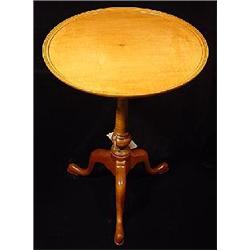 CUSTOM MADE EARLY 20th C. REVIVAL OF AN 18TH C. BIRDCAGE CANDLESTAND