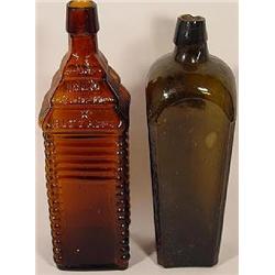 A DRAKE 1860 PLANTATION BITTERS BOTTLE