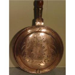 ENGRAVED / PIERCED COPPER PAN BED WARMER