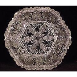 A LACY SANDWICH 6 ¾" CLEAR   PRESSED GLASS BOWL
