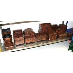 Lot of 14 jewelry boxes (8888)