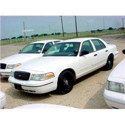 1999 Ford Crown Vic Police Car