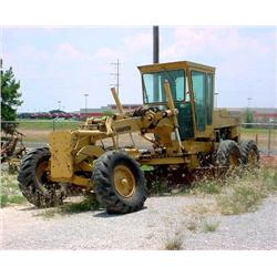 1983 Champion 710A Grader