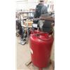 Image 4 : Coleman 5HP 44 Gal Upright Air Compressor