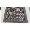 Image 2 : Cast Heater Grate - Vintage 16" x 20" 