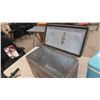 Image 9 : 2 Picnic Coolers ; Coleman 13" x 13" x 22" & Vintage Metal 10" x 14" x 18"
