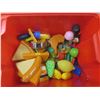 Image 13 : Kids Toy Kitchen 13" x 32" X 34" with Play Food, plus more