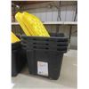 Image 4 : 7 Totes with Lids ; 27 Gal + 102 L